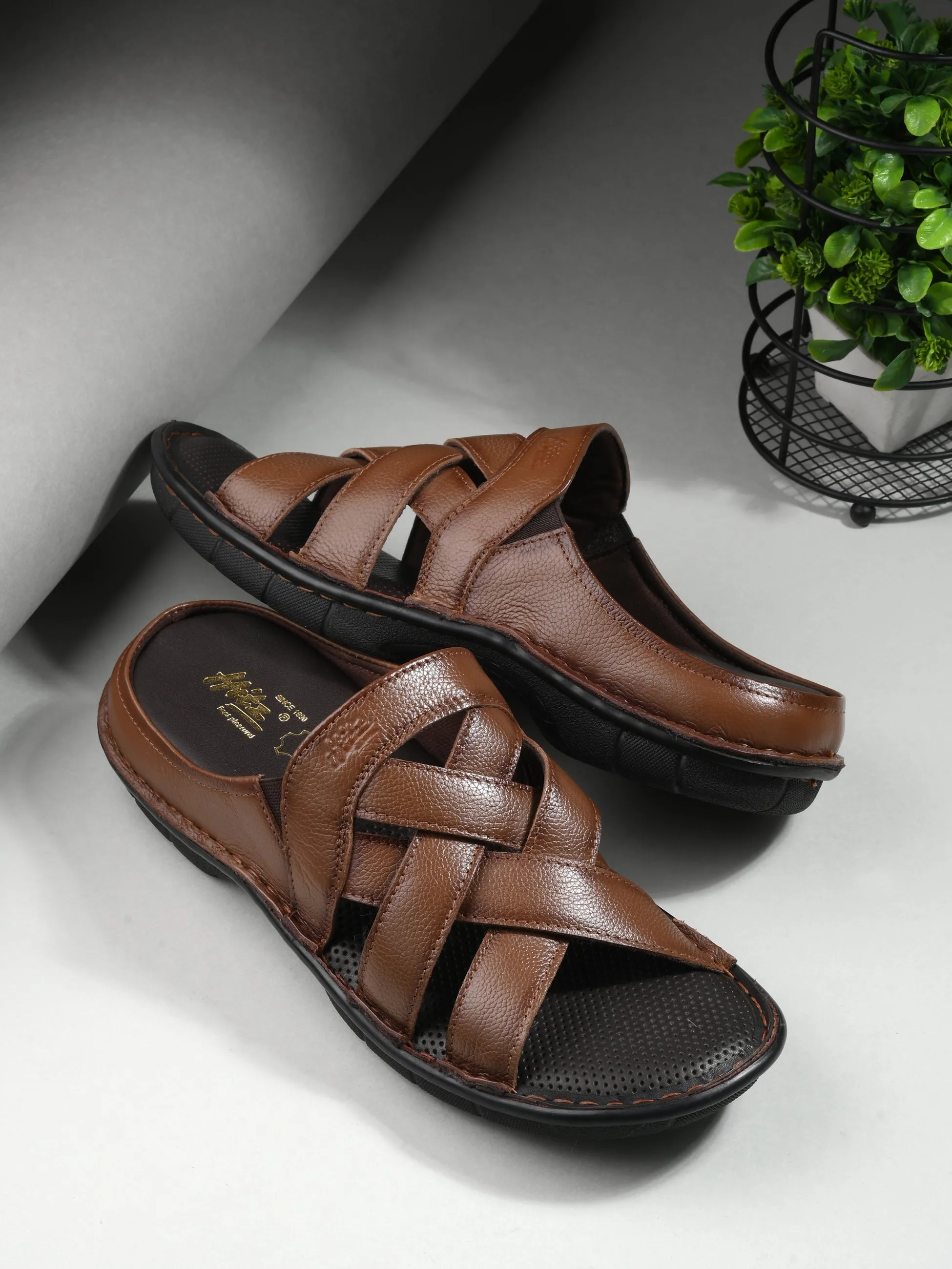 Hitz Men's Tan Leather Comfort Slippers